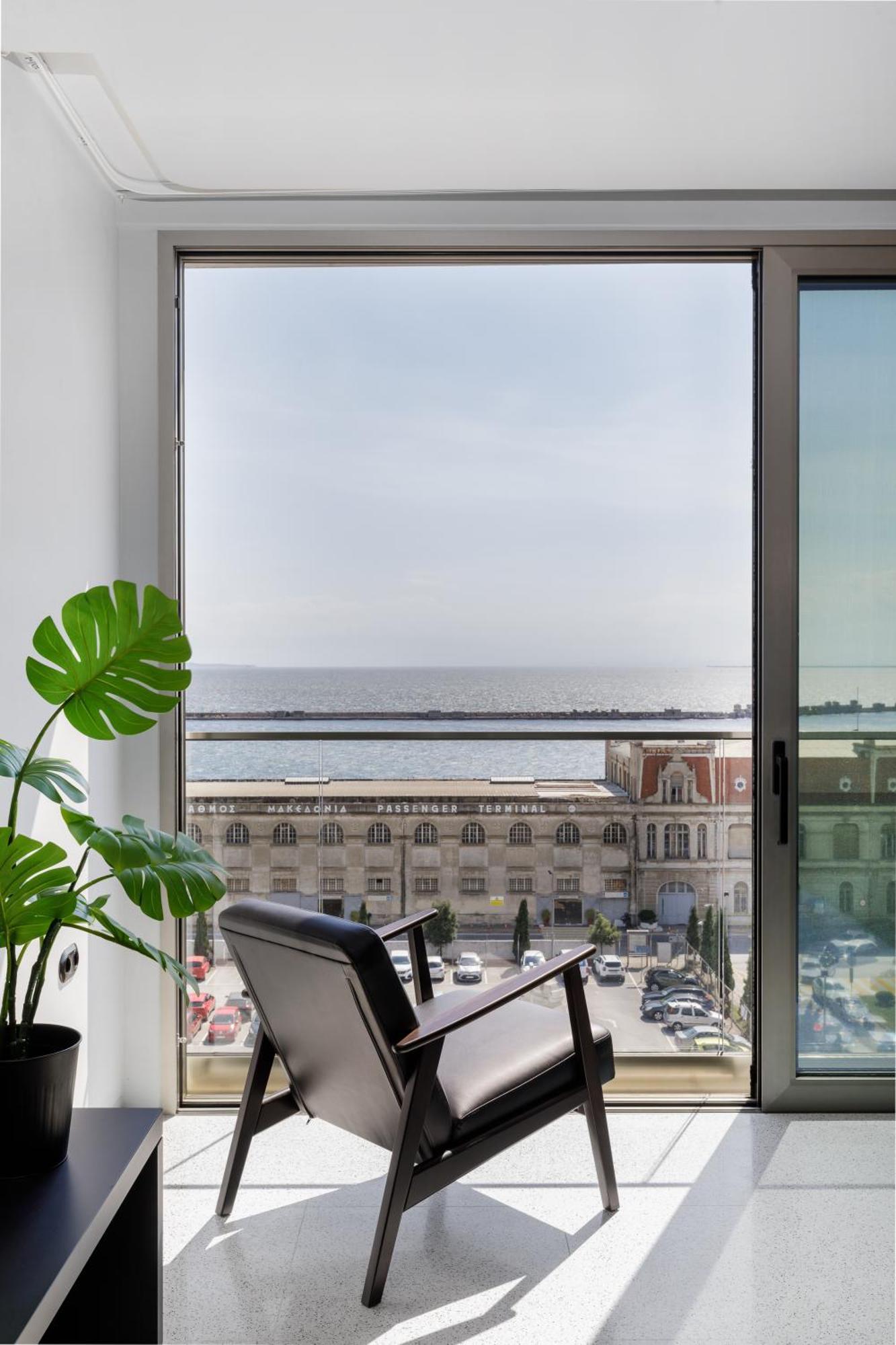 Nero Luxury Suites By Zennova Salonic Exterior foto